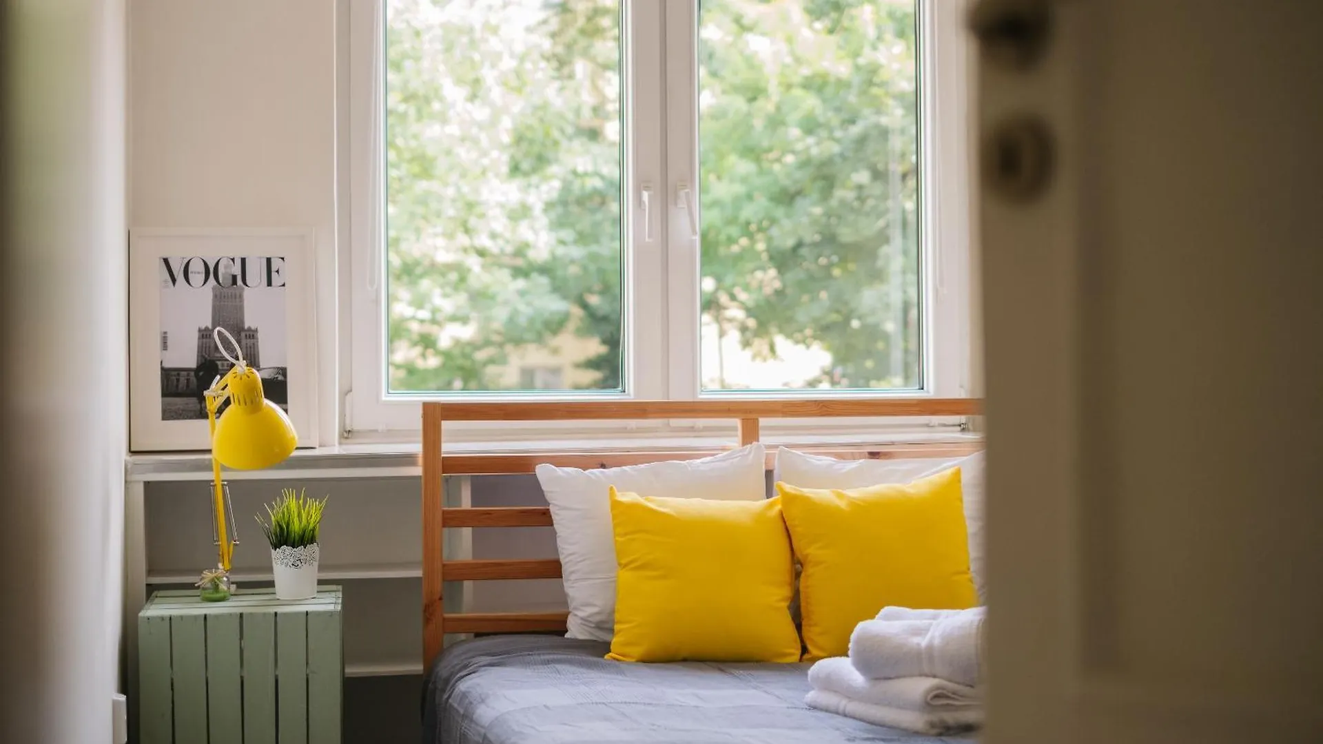 Srodmiescie Apartment By The River Warsaw Poland