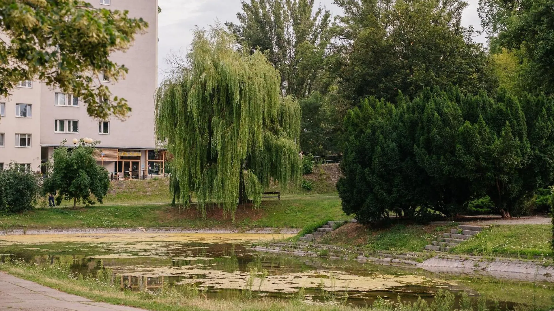 Srodmiescie Apartment By The River Warsaw