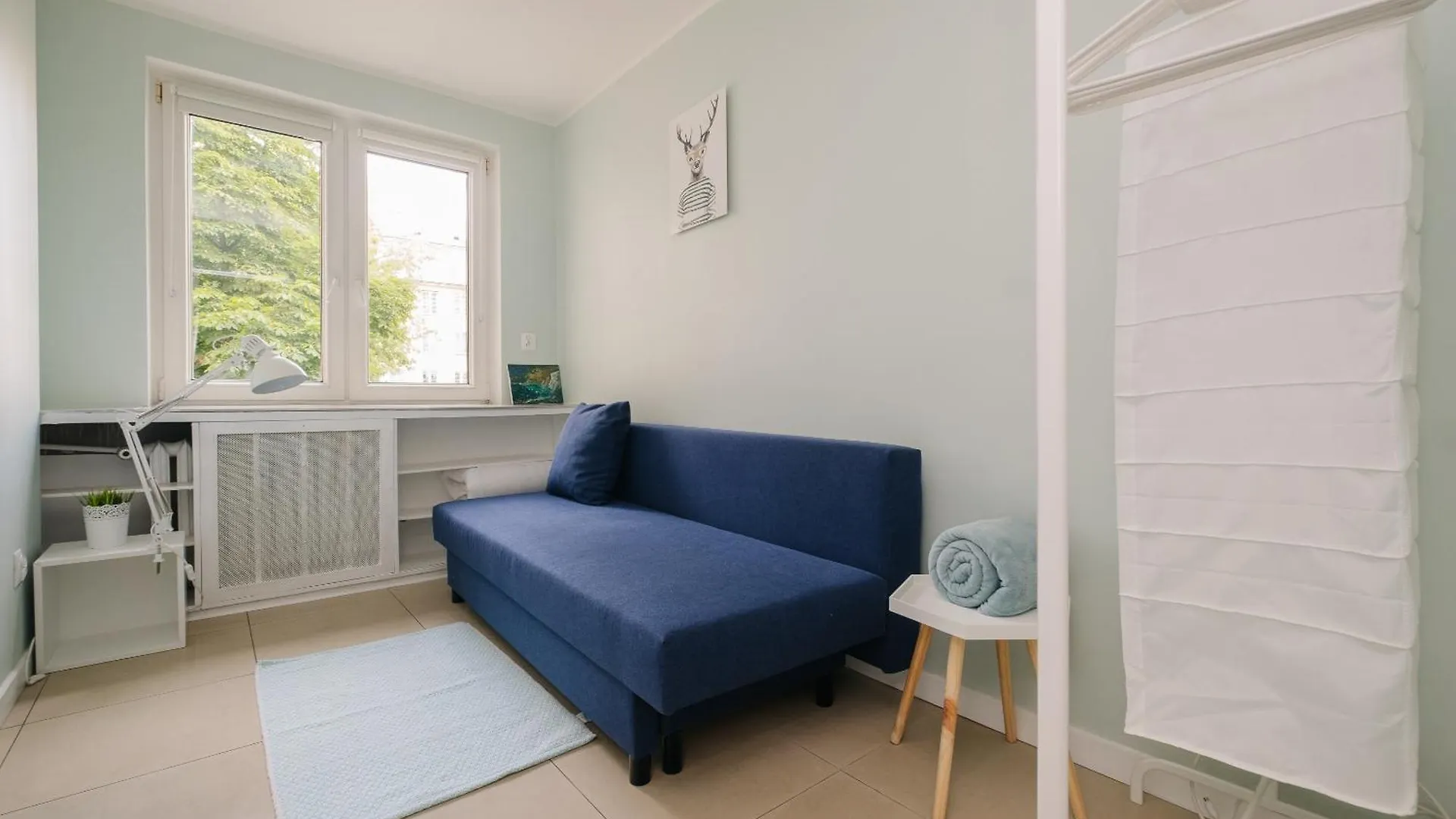 Srodmiescie Apartment By The River Warsaw Poland